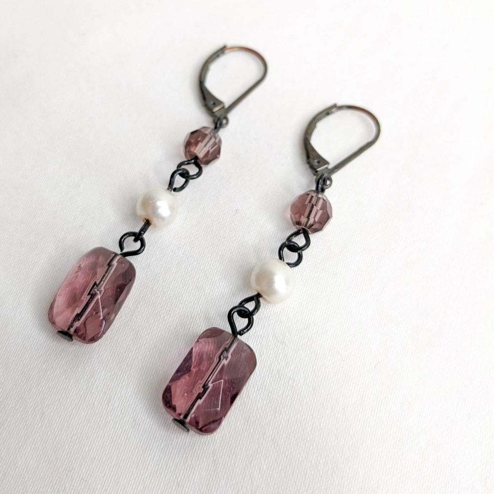 Purple and pearl beaded earrings
